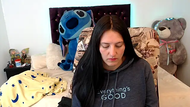 Snapshot of Lorenahot_06 chatting on July 4, 7:09 pm Lorenahot 06 online show from July 4, 7:09 pm