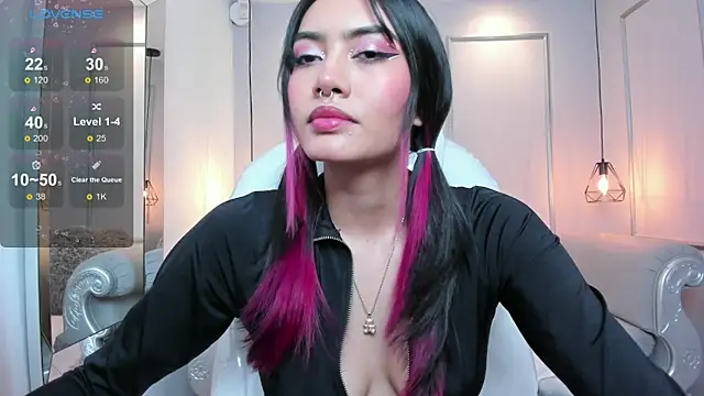 Snapshot of AzuraKindong chatting on February 26, 7:16 pm AzuraKindong online show from February 26, 7:16 pm