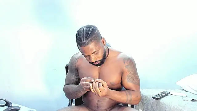 Dancelwashington online show from October 31, 1:12 pm