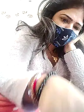 Snapshot of Husnpari20 chatting on December 13, 8:09 am Husnpari20 online show from December 13, 8:09 am