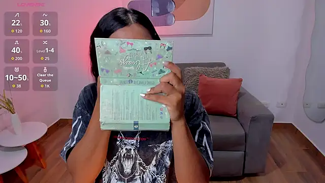 Snapshot of amandaconner chatting on May 7, 2:50 am amandaconner online show from May 7, 2:50 am
