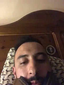 Snapshot of ClatteryPrexy chatting on December 31, 8:02 pm ClatteryPrexy online show from December 31, 8:02 pm