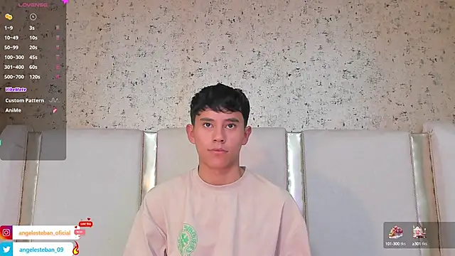 Snapshot of Angel_esteban_fx chatting on February 21, 3:45 am Angel esteban fx online show from February 21, 3:45 am