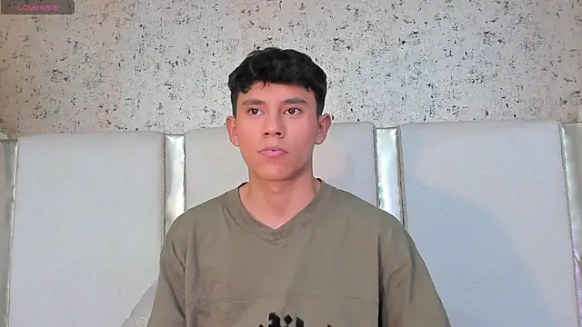 Snapshot of Angel_esteban_fx chatting on February 23, 3:45 am Angel esteban fx online show from February 23, 3:45 am