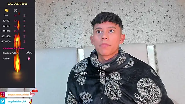 Snapshot of Angel_esteban_fx chatting on March 6, 3:46 am Angel esteban fx online show from March 6, 3:46 am