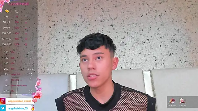 Snapshot of Angel_esteban_fx chatting on March 11, 3:37 am Angel esteban fx online show from March 11, 3:37 am