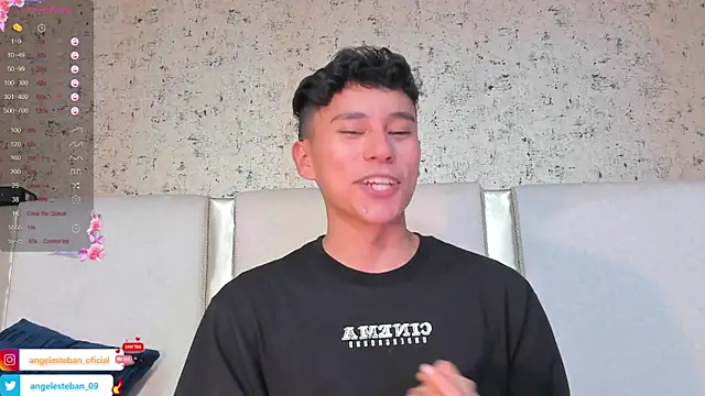 Snapshot of Angel_esteban_fx chatting on March 15, 6:58 am Angel esteban fx online show from March 15, 6:58 am