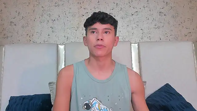 Snapshot of Angel_esteban_fx chatting on March 18, 3:42 am Angel esteban fx online show from March 18, 3:42 am