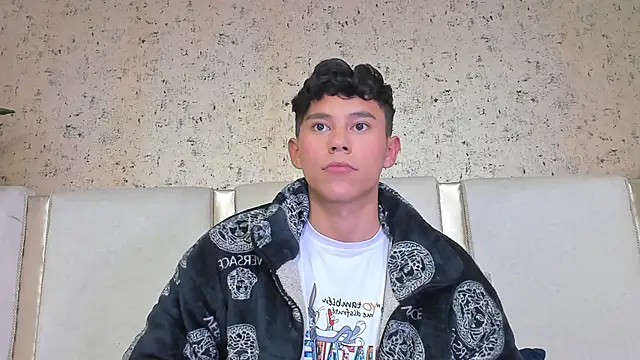 Snapshot of Angel_esteban_fx chatting on March 23, 3:43 am Angel esteban fx online show from March 23, 3:43 am