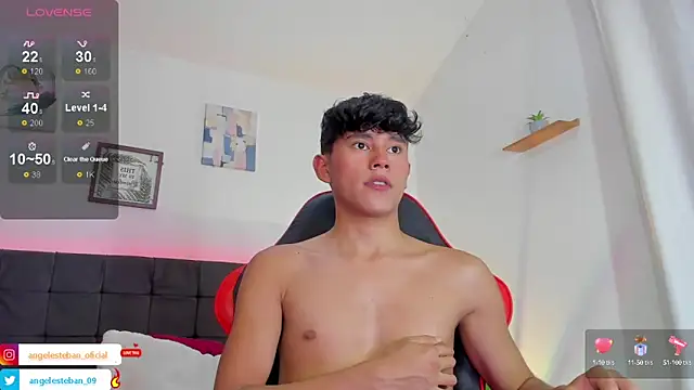 Snapshot of Angel_esteban_fx chatting on September 20, 3:07 am Angel esteban fx online show from September 20, 3:07 am