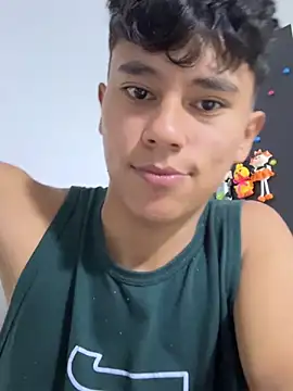 Snapshot of Angel_esteban_fx chatting on January 9, 6:31 pm Angel esteban fx online show from January 9, 6:31 pm