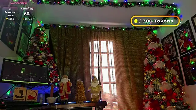 Snapshot of Romynahotx chatting on December 20, 8:38 pm Romynahotx online show from December 20, 8:38 pm