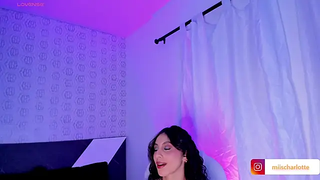 Snapshot of MiissCharlotte chatting on January 19, 7:58 pm MiissCharlotte online show from January 19, 7:58 pm