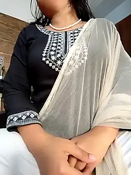 Snapshot of Anamika_24 chatting on February 10, 9:36 am Anamika 24 online show from February 10, 9:36 am