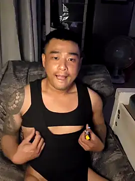 Snapshot of Asianhif chatting on December 18, 3:40 pm Asianhif online show from December 18, 3:40 pm