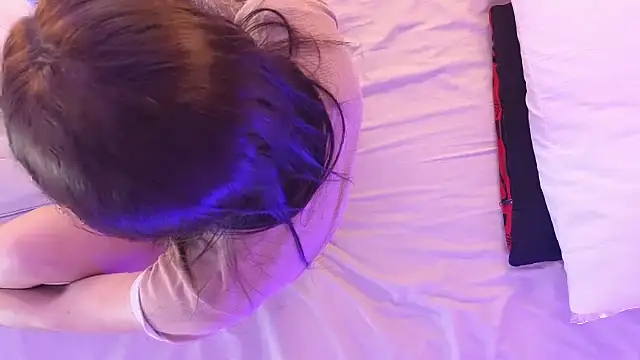 hannacruzsj online show from September 21, 6:20 pm