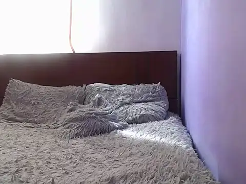 Laura martin  online show from October 7, 1:52 pm