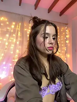 Juanelopez1 online show from November 7, 4:45 am