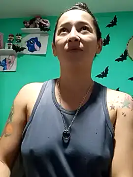 emilypoppy3 online show from January 11, 2:58 pm