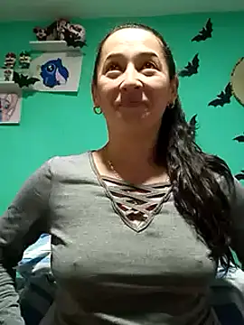 emilypoppy3 online show from January 21, 1:22 pm