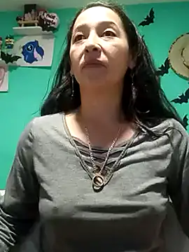 emilypoppy3 online show from February 20, 12:41 am