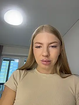 Snapshot of NewLale chatting on November 17, 3:01 am NewLale online show from November 17, 3:01 am