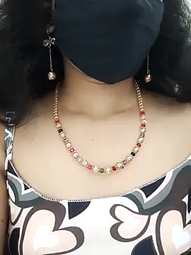 Snapshot of Angleannie chatting on October 14, 4:13 am Angleannie online show from October 14, 4:13 am