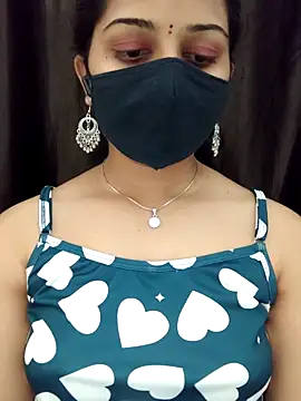 Angleannie online show from June 16, 7:05 pm