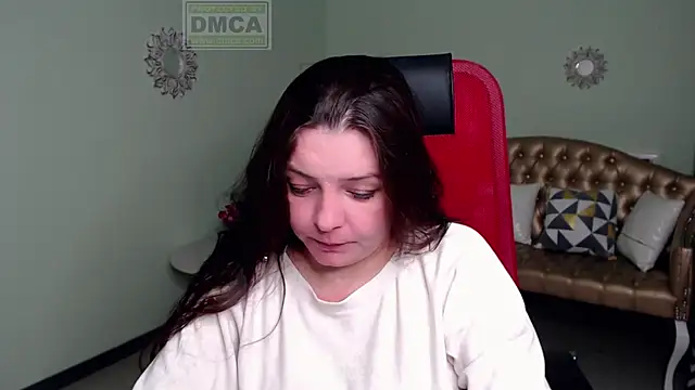 Snapshot of Lily_flower7 chatting on December 30, 12:09 pm Lily flower7 online show from December 30, 12:09 pm