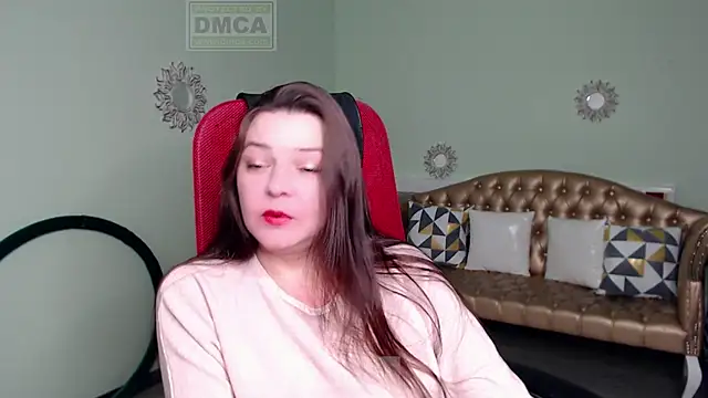 Snapshot of Lily_flower7 chatting on January 9, 3:26 am Lily flower7 online show from January 9, 3:26 am