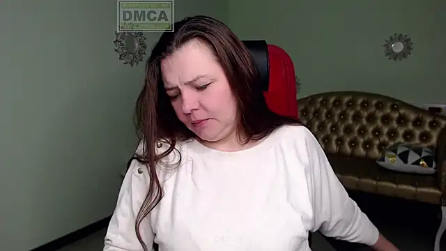 Snapshot of Lily_flower7 chatting on March 13, 5:07 pm Lily flower7 online show from March 13, 5:07 pm