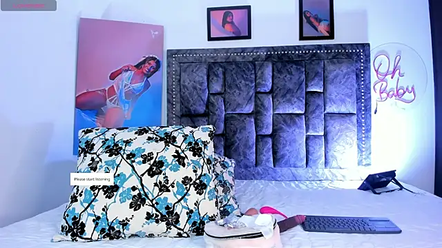 CandyRoxx1  online show from November 19, 5:35 pm