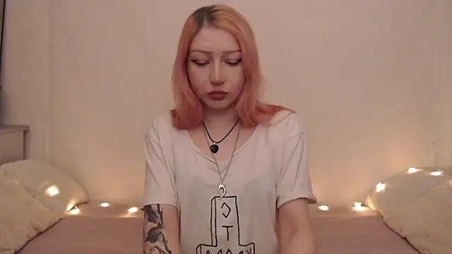Snapshot of Emily_hardcore chatting on May 11, 9:12 pm Emily hardcore online show from May 11, 9:12 pm