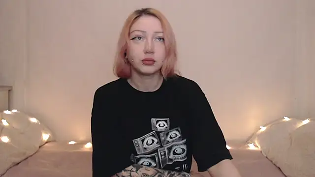 Snapshot of Emily_hardcore chatting on May 14, 10:05 pm Emily hardcore online show from May 14, 10:05 pm
