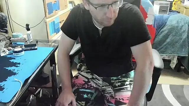 ryderswell123 online show from July 12, 11:07 pm