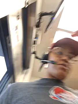 Snapshot of samone9 chatting on January 18, 8:19 pm samone9 online show from January 18, 8:19 pm