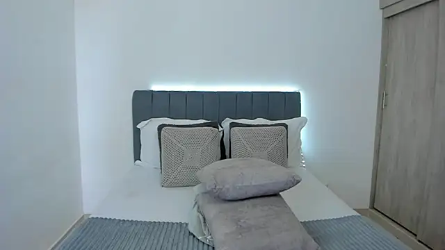 im sarah34 online show from May 1, 5:17 pm