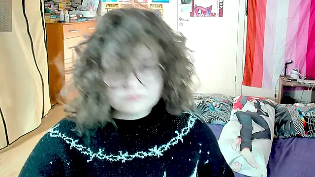 Sashy Way online show from October 27, 8:51 am