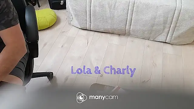 Snapshot of lolacharly@xh chatting on April 28, 11:15 am lolacharlyxh online show from April 28, 11:15 am