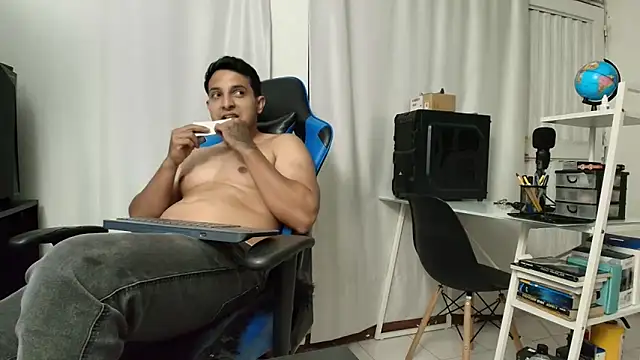 hott dicks online show from May 6, 10:59 pm