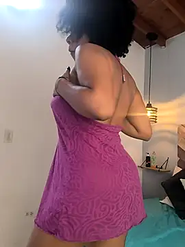 EmmilyBrant online show from March 14, 1:46 pm