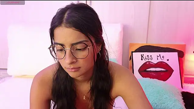 Yues050600 online show from January 17, 3:23 am