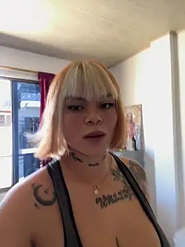 Snapshot of ivanna_rivera chatting on May 7, 2:44 pm ivanna rivera online show from May 7, 2:44 pm