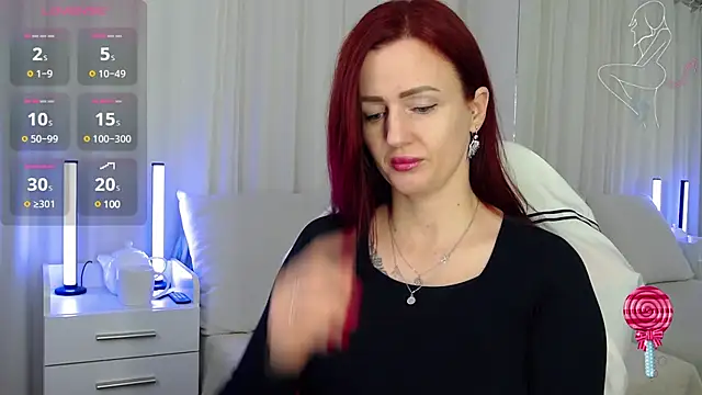 ElisaJane online show from January 25, 9:25 pm