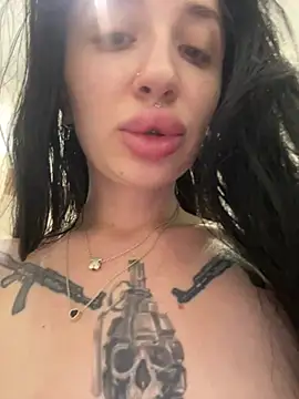 Molly  Moon online show from July 3, 3:46 am