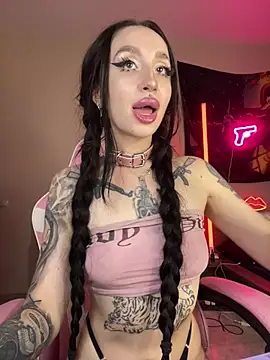Molly  Moon online show from August 3, 2:32 am