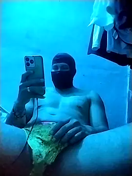 Snapshot of Woofer_dick chatting on November 16, 7:36 am Woofer dick online show from November 16, 7:36 am