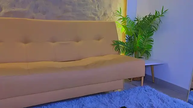 Isa  Blanc online show from September 26, 2:59 am