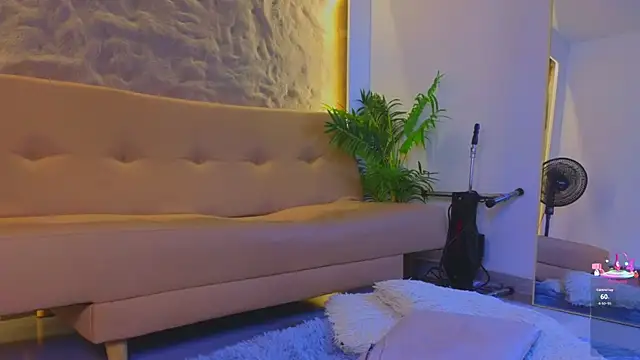 Isa  Blanc online show from November 27, 3:08 am