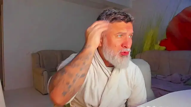 BlowMyXXL online show from January 7, 8:11 pm